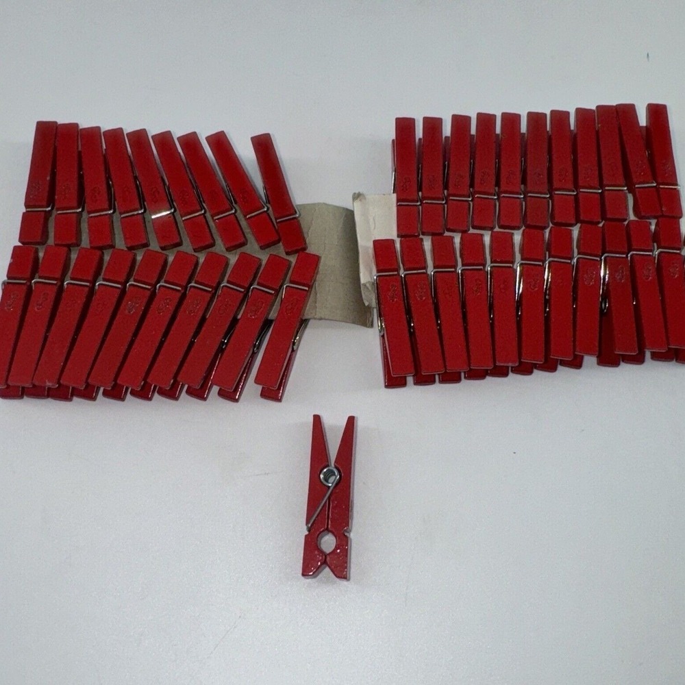 Dept 56 Red Clothespins Picture Holders‎ 43 Total Hangars 1.5" Tall Christmas